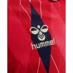 Tercera equipación del Celta de Vigo para niños, temporada 2026/2027. Camiseta de fútbol oficial para los más pequeños.