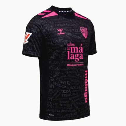 Vista frontal de la camiseta alternativa del Málaga CF para la temporada 2026/27. Tercera equipación oficial para adulto.