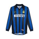 Camiseta retro Inter de Milán 1998/99, primera equipación, manga larga — vista frontal en maniquí
