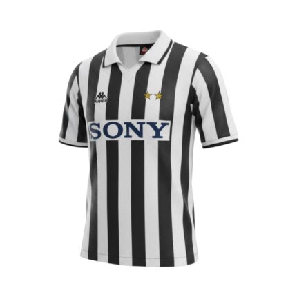 Camiseta retro Juventus 1995/97 primera equipación — vista frontal en maniquí