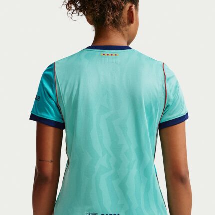 Camiseta alternativa del FC Barcelona para mujer, temporada 2026/27. Tercera equipación oficial del Barça para aficionadas.