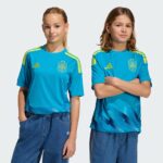 Kit de guardameta infantil de la selección de España para 2026. Incluye camiseta y pantalón para los jóvenes porteros.