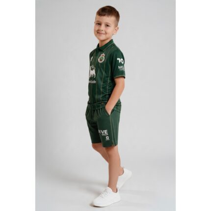Segunda equipación de fútbol para niños del Racing de Santander temporada 26/27. Viste los colores del equipo visitante.