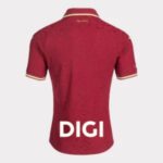 Camiseta oficial del Real Murcia CF para la temporada 2026-2027. Primera equipación de adulto, color grana. Logo y escudo.