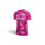 Camiseta de portero del Real Betis para la temporada 26/27 en color rosa. Equipación oficial de guardameta para adulto.