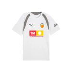 Camiseta de entrenamiento del Valencia CF para la temporada 2026-2027. Prenda oficial para adultos, ideal para entrenar.