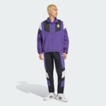Chaqueta para hombre del Real Madrid, colección EQT. Ropa de fútbol oficial Adidas de la primera equipación.