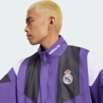 Chaqueta para hombre del Real Madrid, colección EQT. Ropa de fútbol oficial Adidas de la primera equipación.