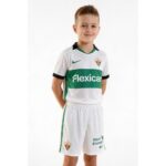 Equipación oficial del Elche CF para niños, temporada 26/27. Primera equipación completa con camiseta y pantalón.