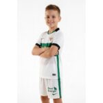Equipación oficial del Elche CF para niños, temporada 26/27. Primera equipación completa con camiseta y pantalón.