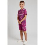 Equipación de portero para niños del Real Betis temporada 26/27 en color rosa, con camiseta y pantalón.