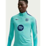 Sudadera de entrenamiento del FC Barcelona para la temporada 2026/2027 en color verde. Equipación de entrenamiento oficial del Barça.